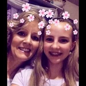 Meet your Posher, Lynda m